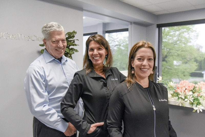 dr michael clemente with daughters marissa and nicole